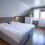 Big Family House With 3 Bedrooms *