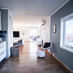 Big Family House With 3 Bedrooms Сasa de vacaciones *