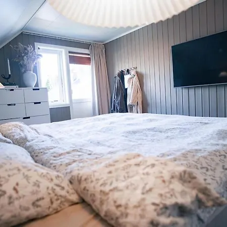 Сasa de vacaciones Big Family House With 3 Bedrooms *