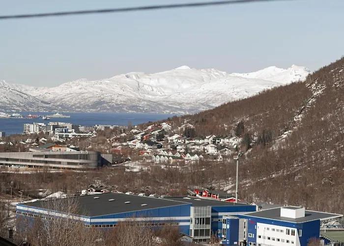 Big Family House With 3 Bedrooms Ferienhaus Tromsø